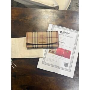 Burberry Haymarket Check Continental Wallet Pink Interior & Authenticated (WOC)